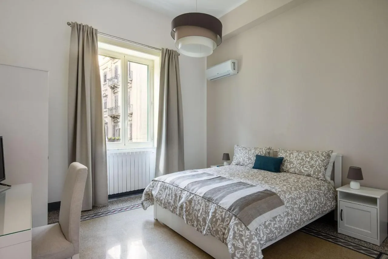 Casa Rorro' Nei Pressi Di Via Roma By Wonderful Italy Apartment Palermo